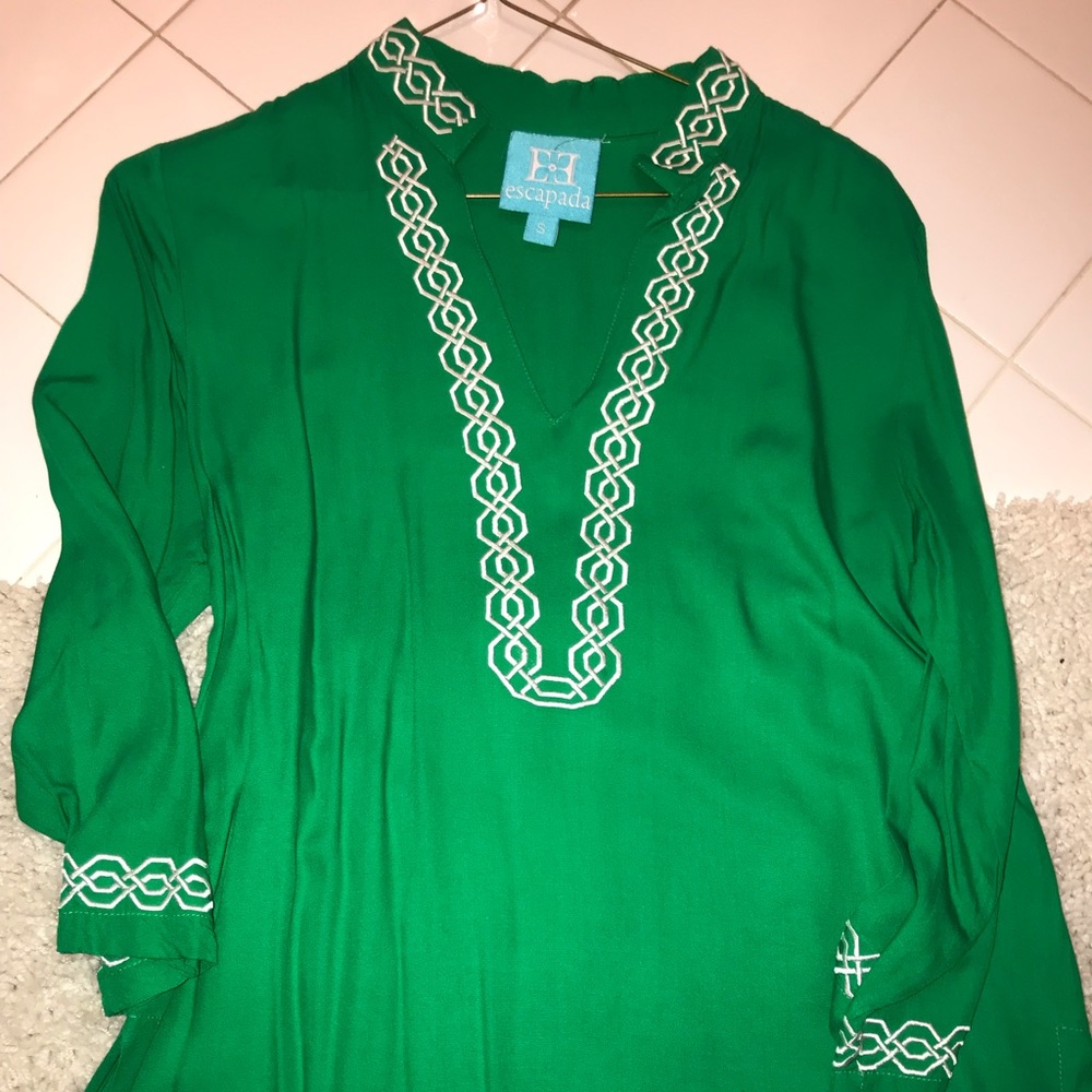 Green shirt